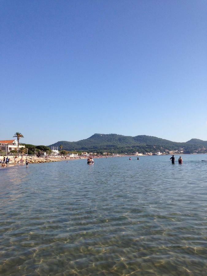 Les Palmiers Lägenhet Saint-Cyr-sur-Mer Exteriör bild